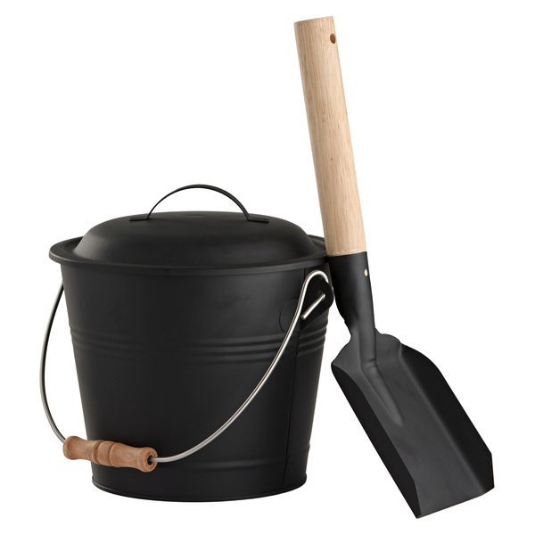 Day askebøtte med spade 5 liters askebøtte med lokk og spade.